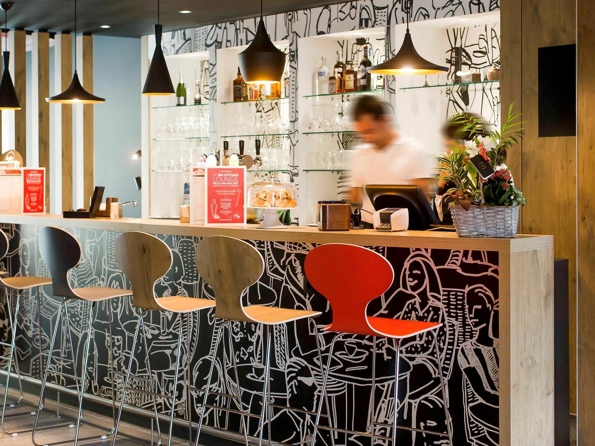 Ibis Wavre Brussels East Hotel Eksteriør billede